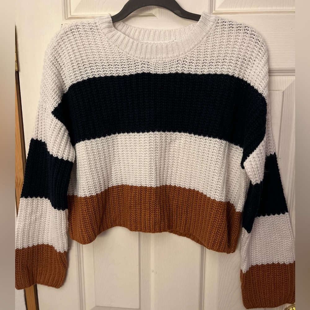 Moon & Madison Pullover Sweater